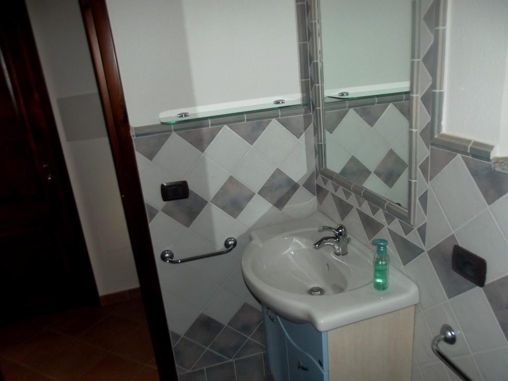 Ferienwohnung Casa Elena Cala Gonone Zimmer foto