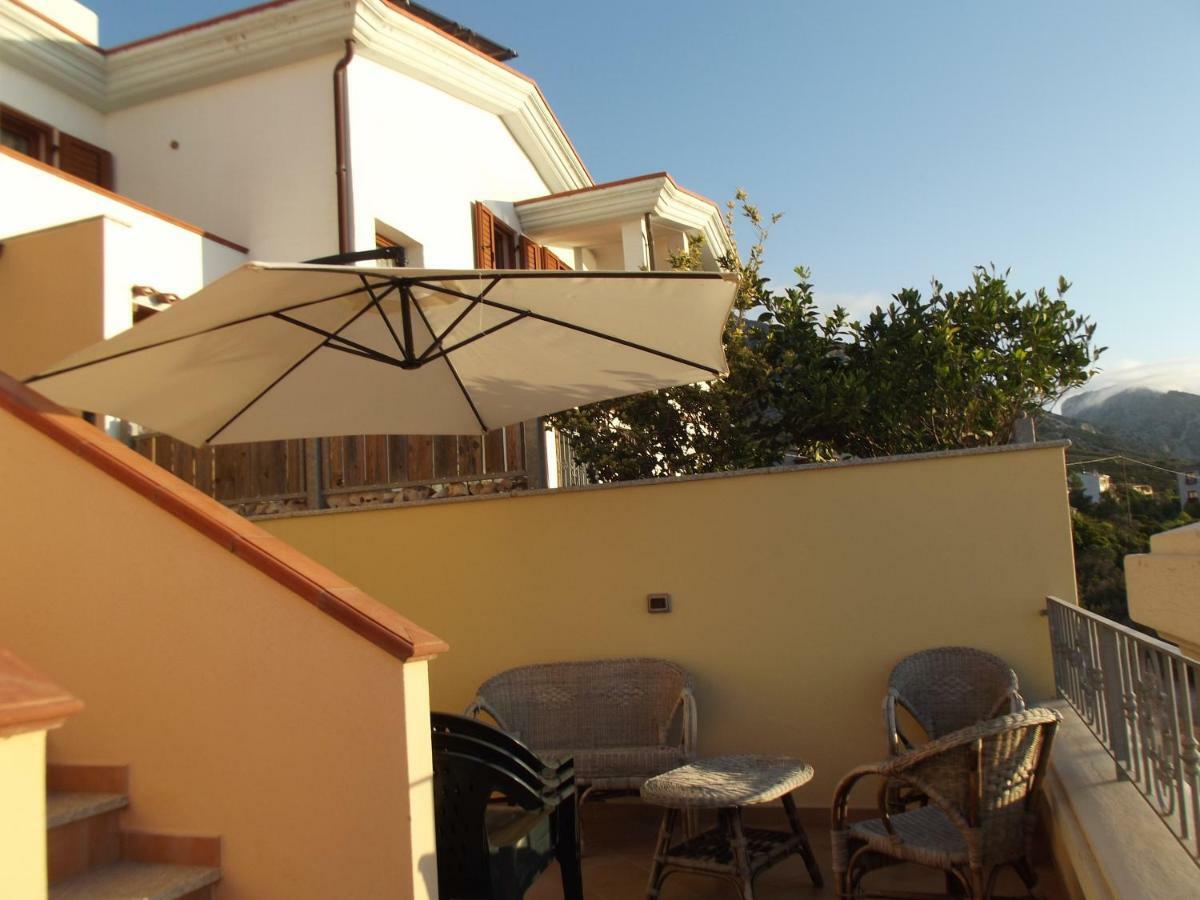 Ferienwohnung Casa Elena Cala Gonone Exterior foto