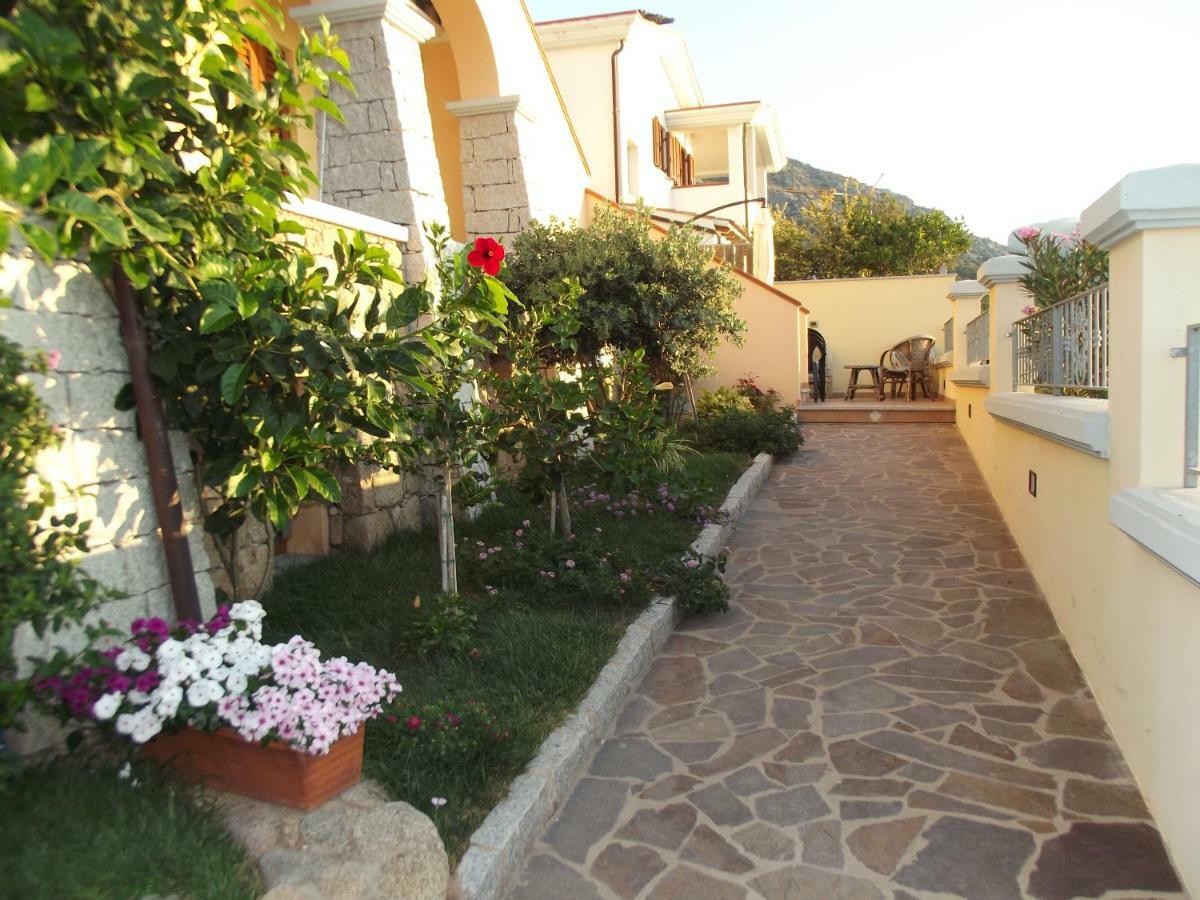 Ferienwohnung Casa Elena Cala Gonone Exterior foto